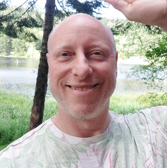 Meet your Posher, Matthew - Picture 1 of 1